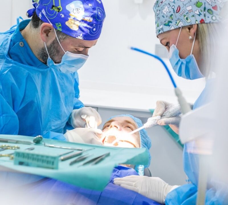 Implante dental inmediato en Valencia - boca