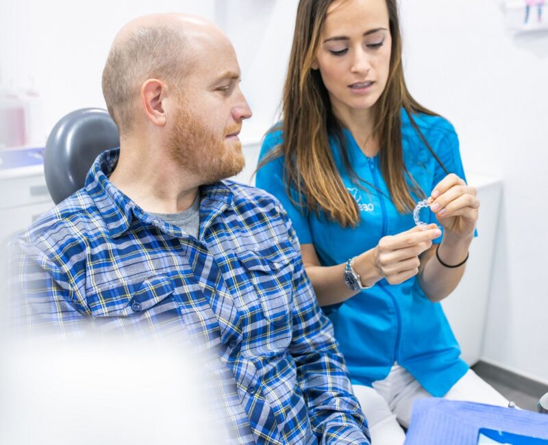 Ortodoncia invisible en Burjassot - revisión