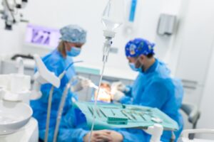 implante de carga inmediata en Valencia - cirugia