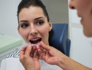 Ortodoncia invisalign en burjassot - Mujer