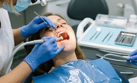 Dentista en Burjassot - Rubia